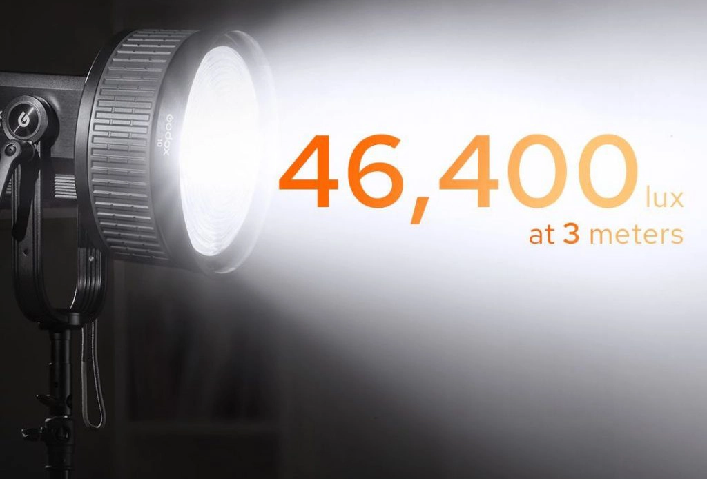 Lampa LED Godox M600D Knowled